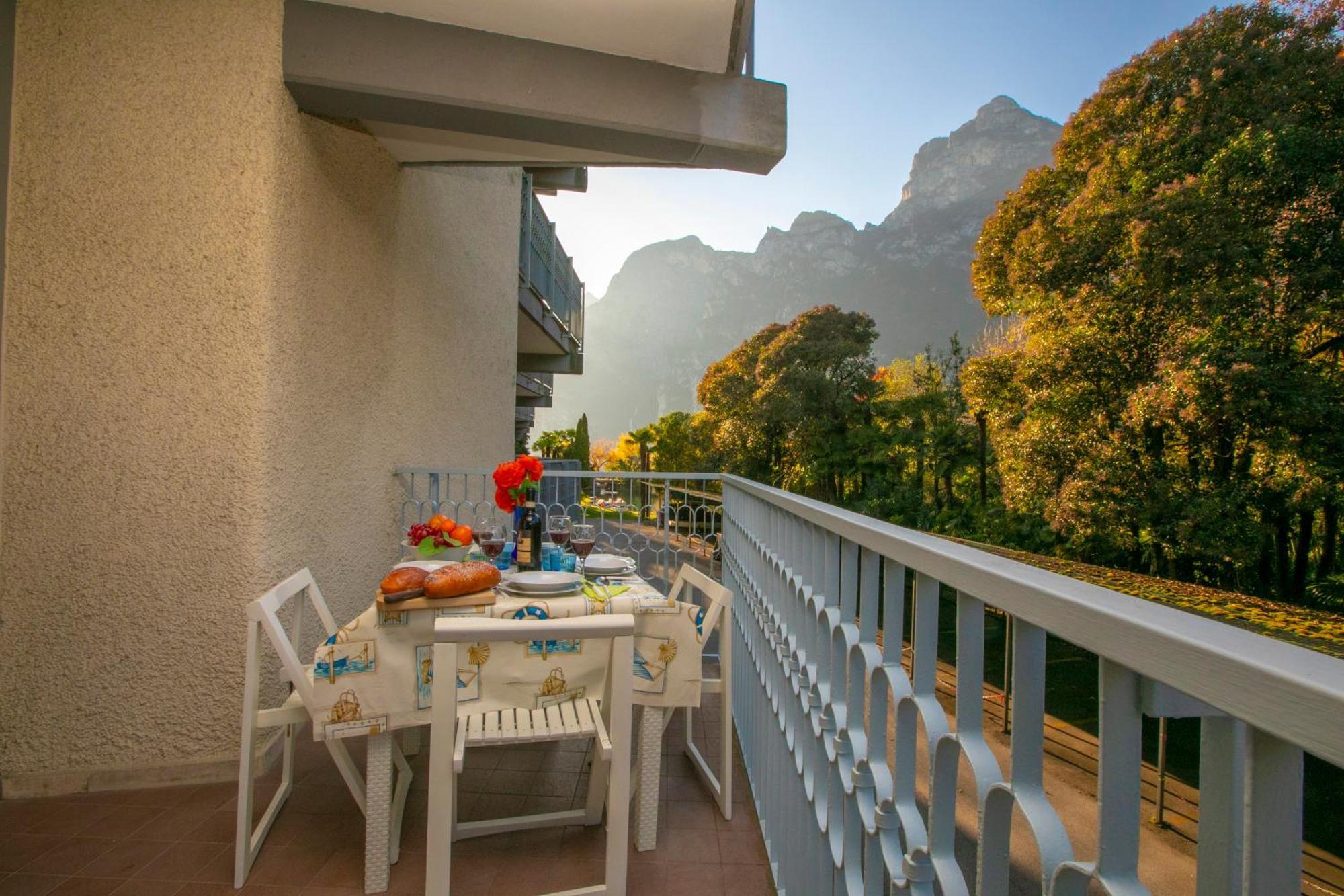 Residenza Lago D'Argento - Happy Rentals 加尔达湖滨 外观 照片