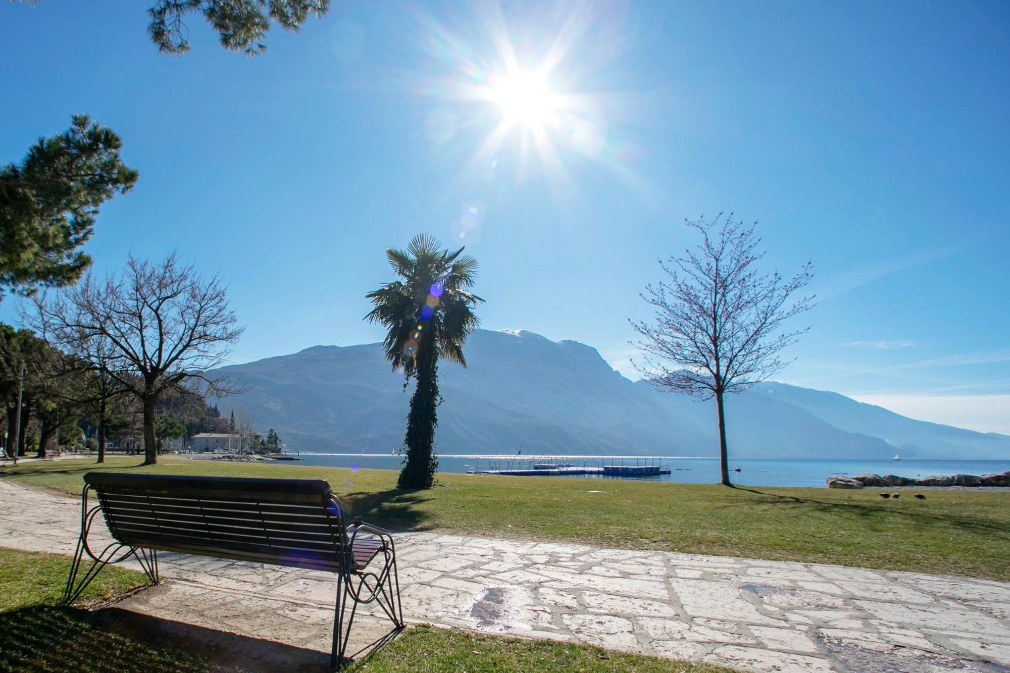Residenza Lago D'Argento - Happy Rentals 加尔达湖滨 外观 照片